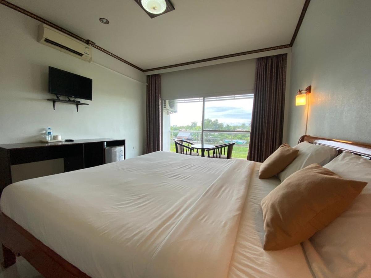Mayuree Resort Udon Thani Esterno foto