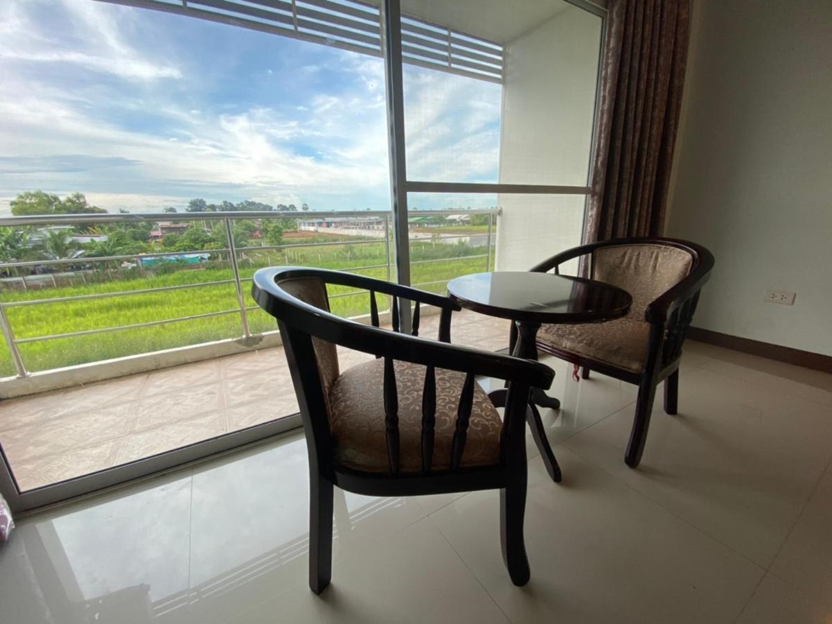Mayuree Resort Udon Thani Esterno foto