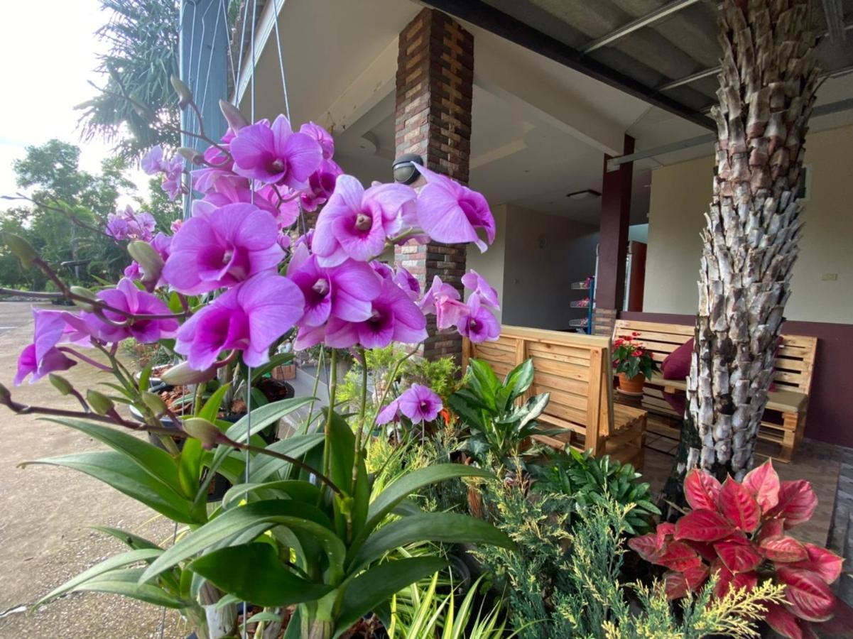Mayuree Resort Udon Thani Esterno foto