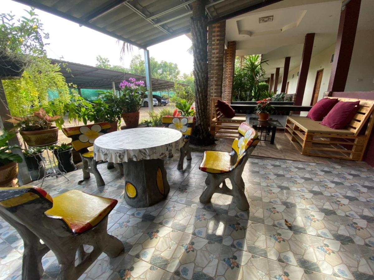 Mayuree Resort Udon Thani Esterno foto