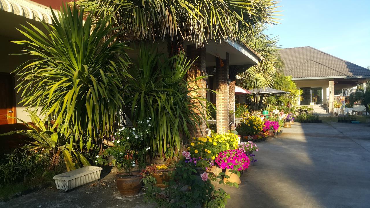 Mayuree Resort Udon Thani Esterno foto