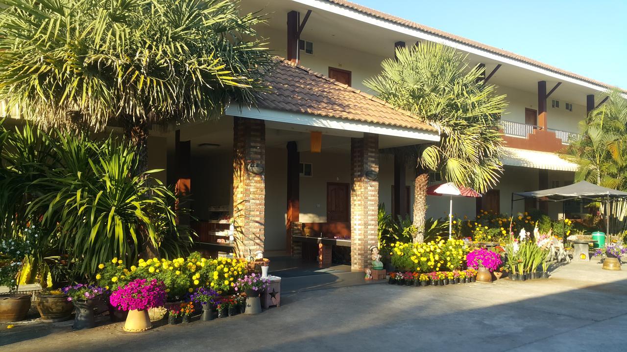 Mayuree Resort Udon Thani Esterno foto