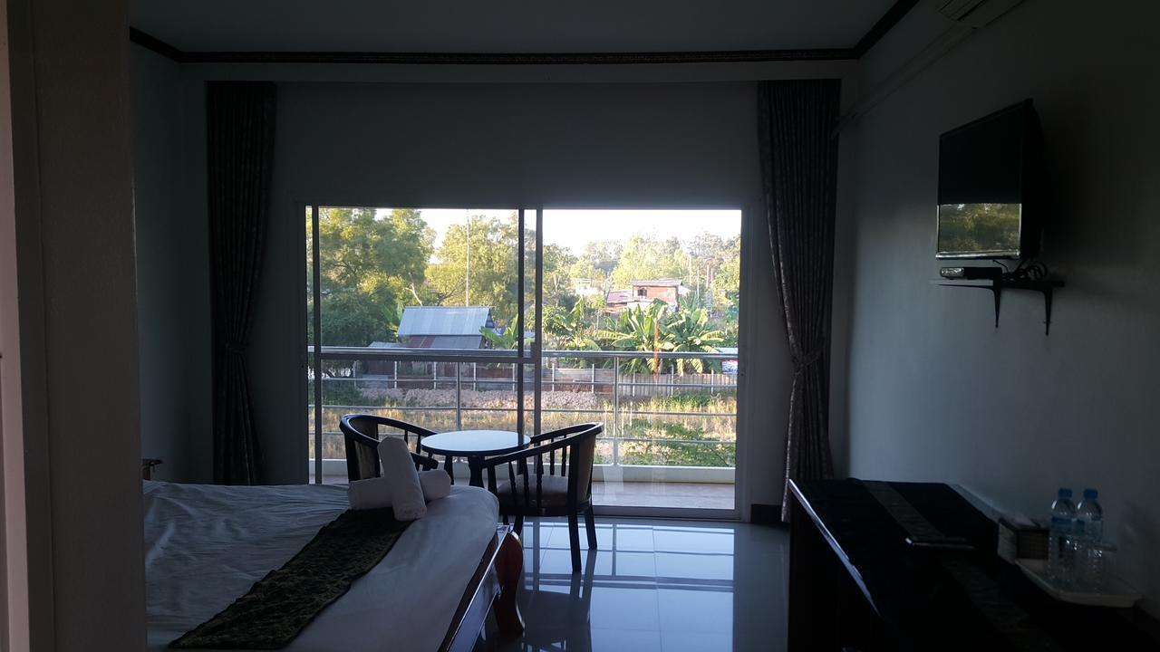 Mayuree Resort Udon Thani Esterno foto