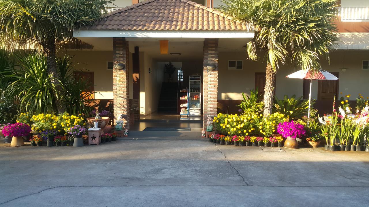 Mayuree Resort Udon Thani Esterno foto