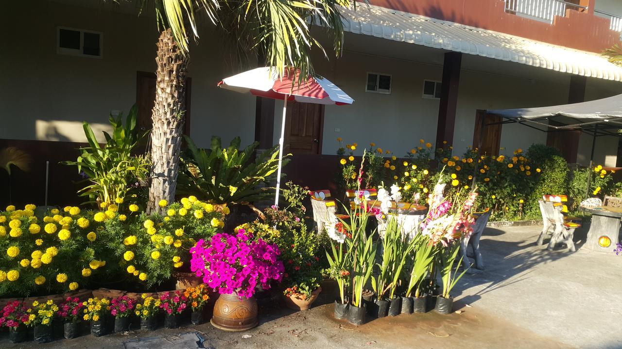 Mayuree Resort Udon Thani Esterno foto