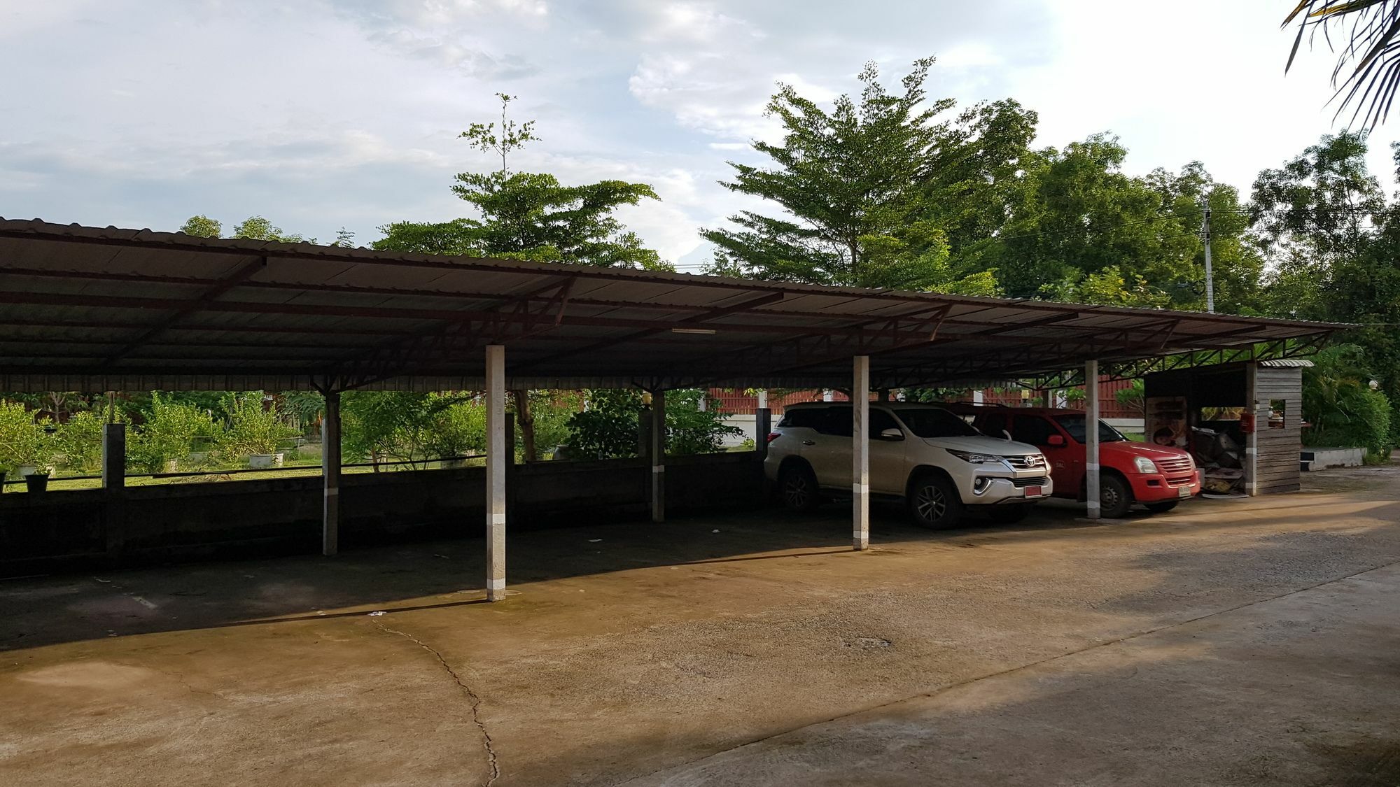 Mayuree Resort Udon Thani Esterno foto